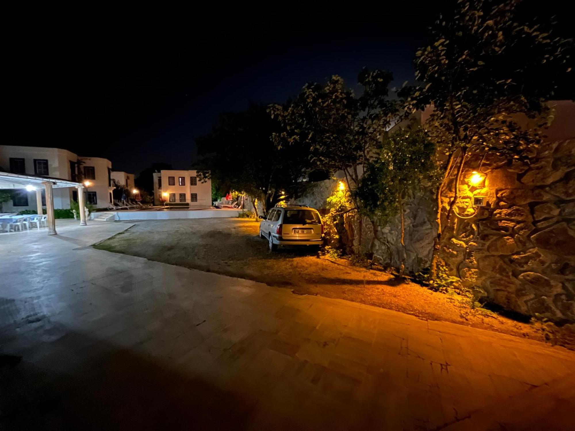 Ege Apartments Yalikavak Exterior photo